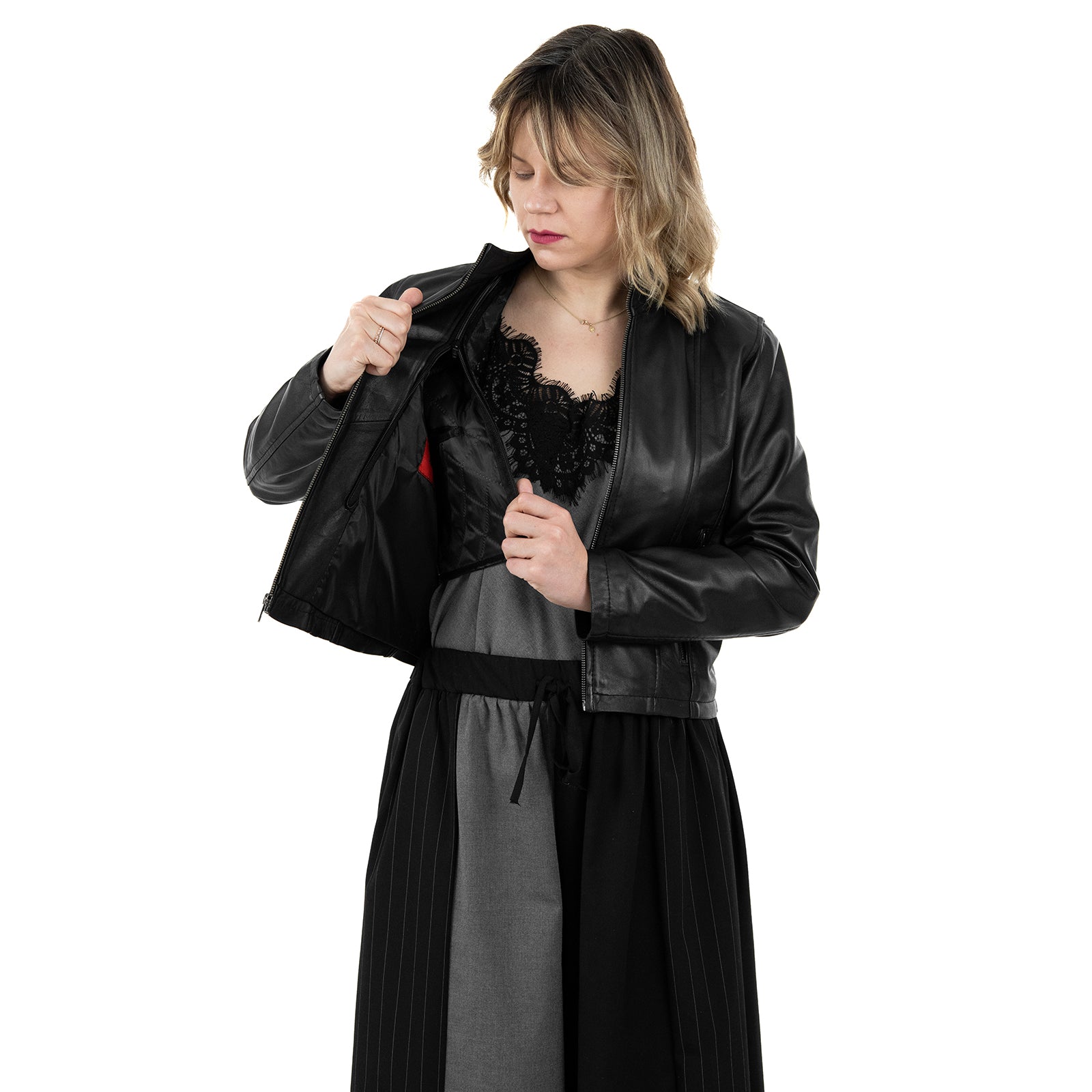 Giacca Biker In Vera Pelle Donna Slim Fit Corto Con Cuciture Frontali Cod.P03