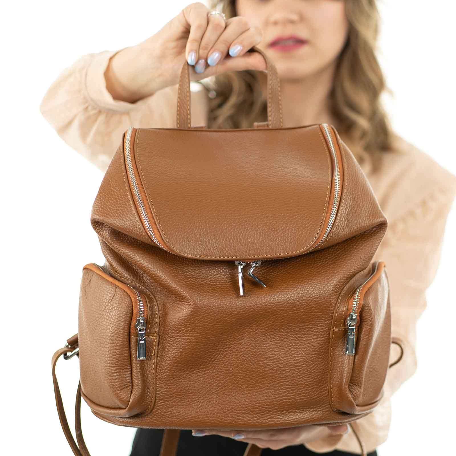 Rindway Genuine Leather Women's Backpack Bag Side Pockets With Zipper