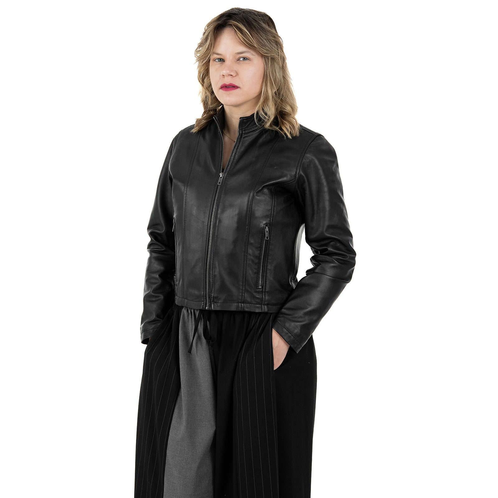 Giacca Biker In Vera Pelle Donna Slim Fit Corto Con Cuciture Frontali Cod.P03