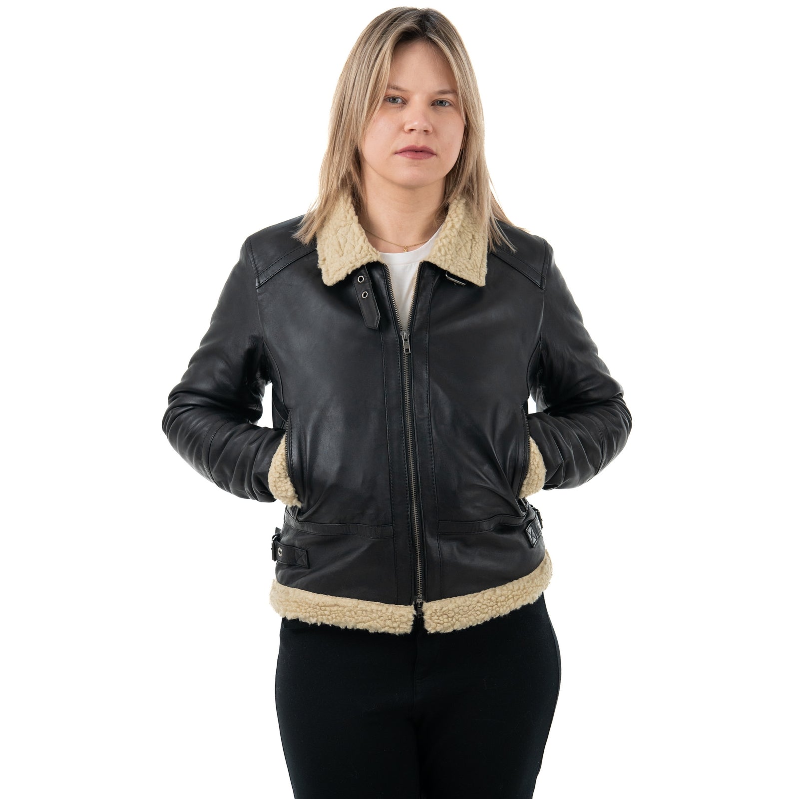 Giacca Biker In Vera Pelle Donna Slim Fit Corto In Stile Montone Collo Con Fibbia Cod.P09