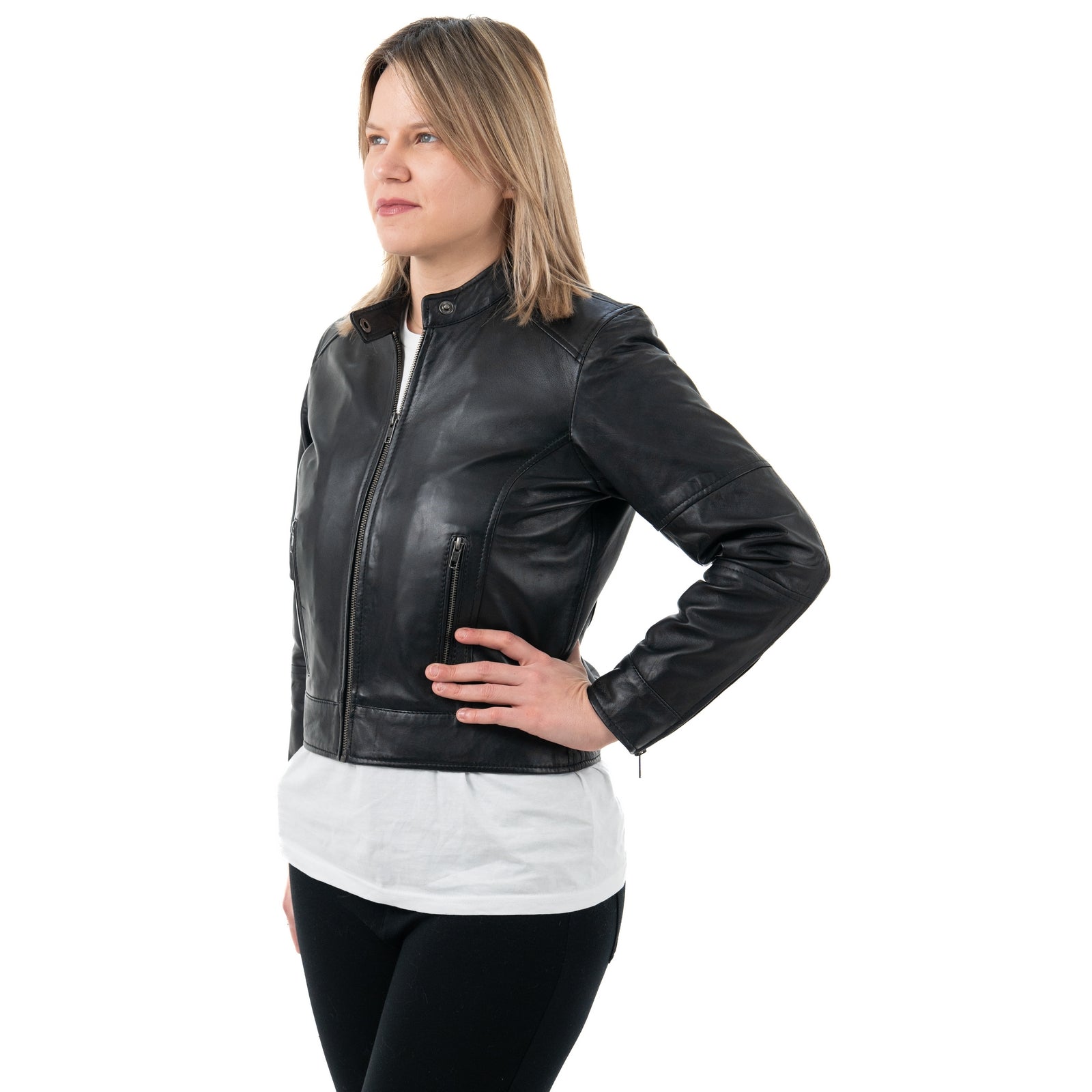 Giacca Biker In Vera Pelle Donna Slim Fit Corto Tasche Laterali Con Cerniera Cod.P07